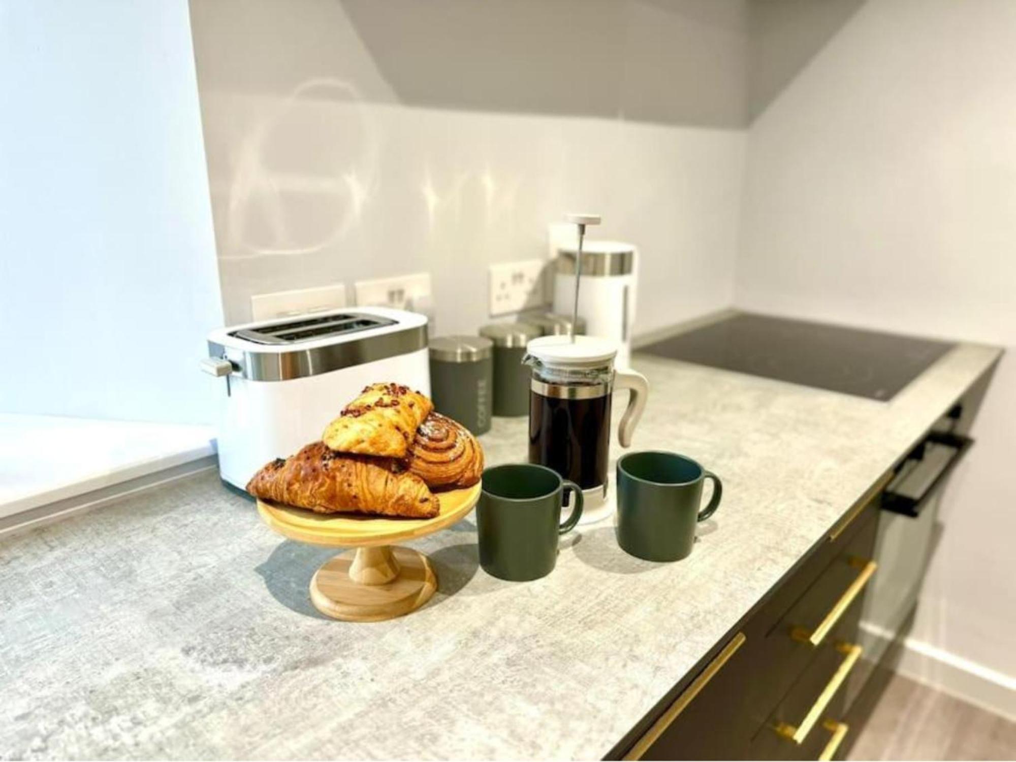 New 2 Bedroom Bournemouth Ground Floor Easy Access Dış mekan fotoğraf